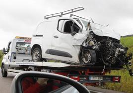 Estado en el que ha quedado uno de los vehículos implicados en el accidente de tráfico.