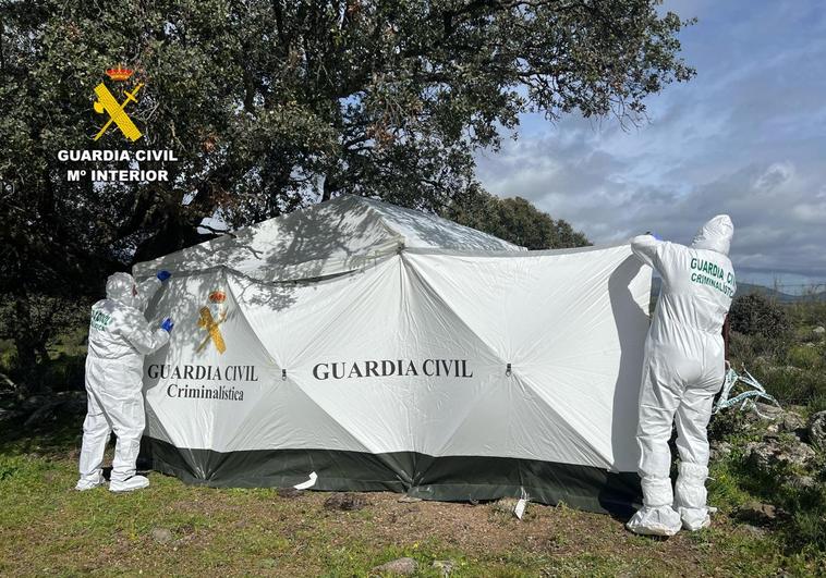 Localizan un cadáver en una zona rural de Hinojal