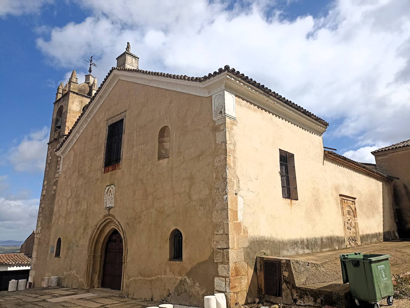 Villa Adentro. Paseo por el barrio gótico judío