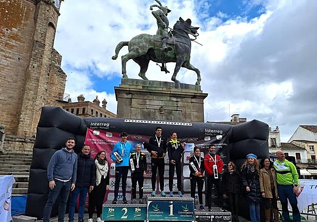 Nieves Gemio compartiendo podio