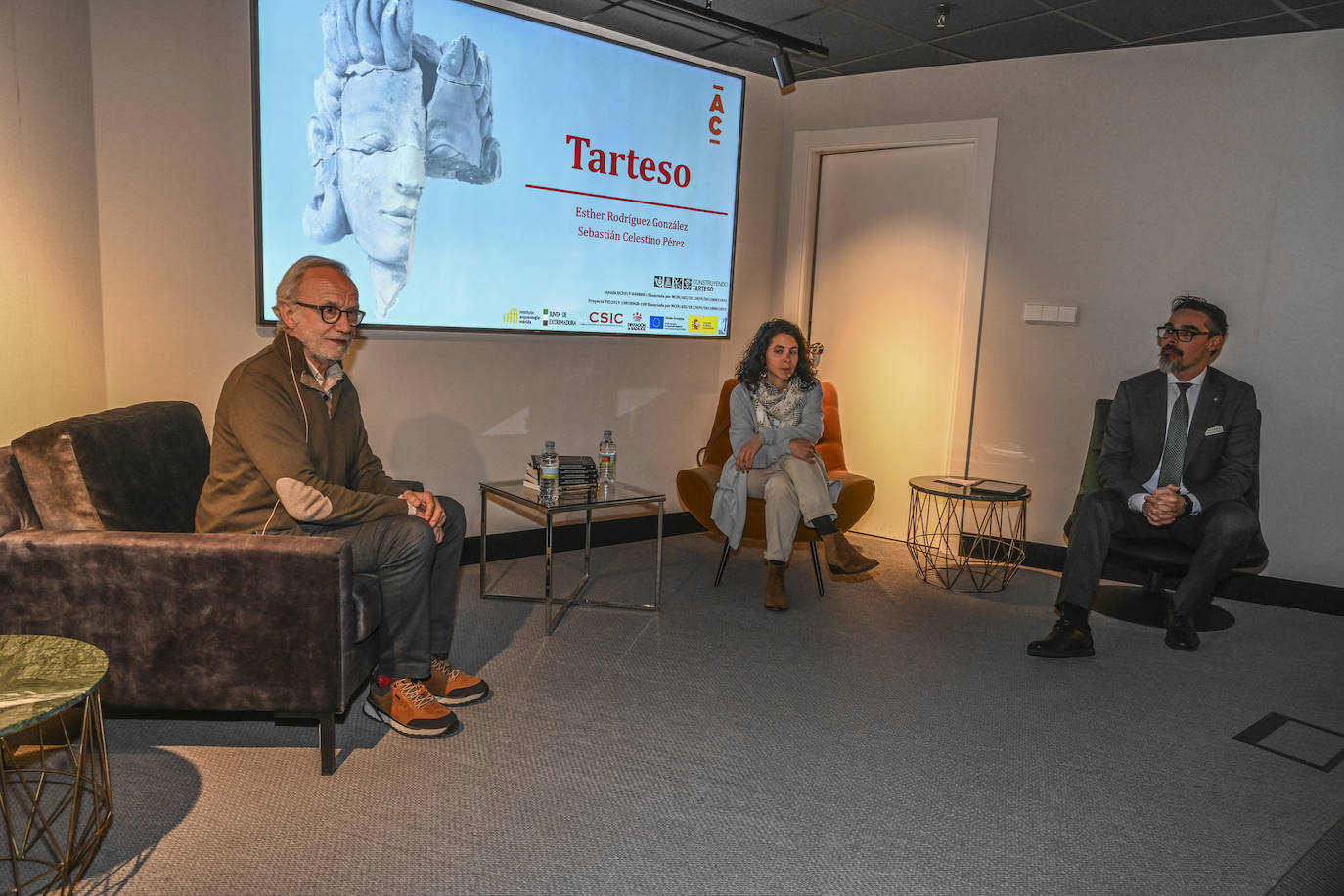 Imagen secundaria 2 - El Síndrome de Down cierra el Carnaval de Badajoz