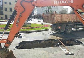 El agujero que se ha abierto en San Atón.