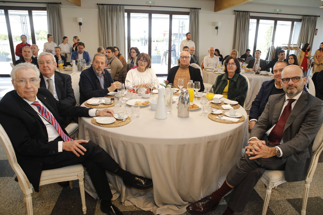 Pelayo Moreno, José Luis Joló, Antonio Rosa, Nieves Sandoval, José Ramón Alonso de la Torre, Emilia Guijarro, Ignacio Rodríguez y Justiniano Cortés.