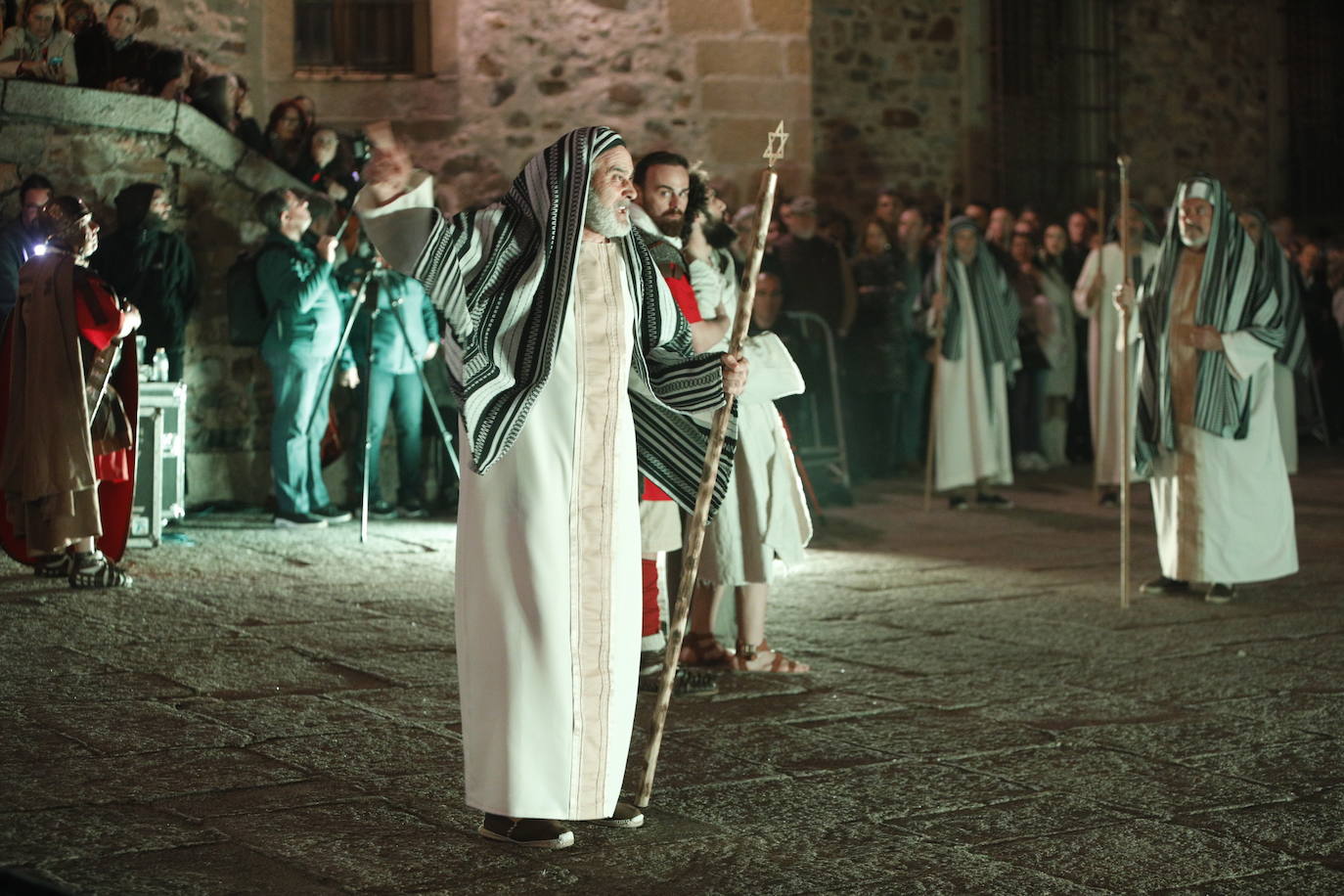 La representación de la Pasión Viviente en Cáceres, en imágenes (2)