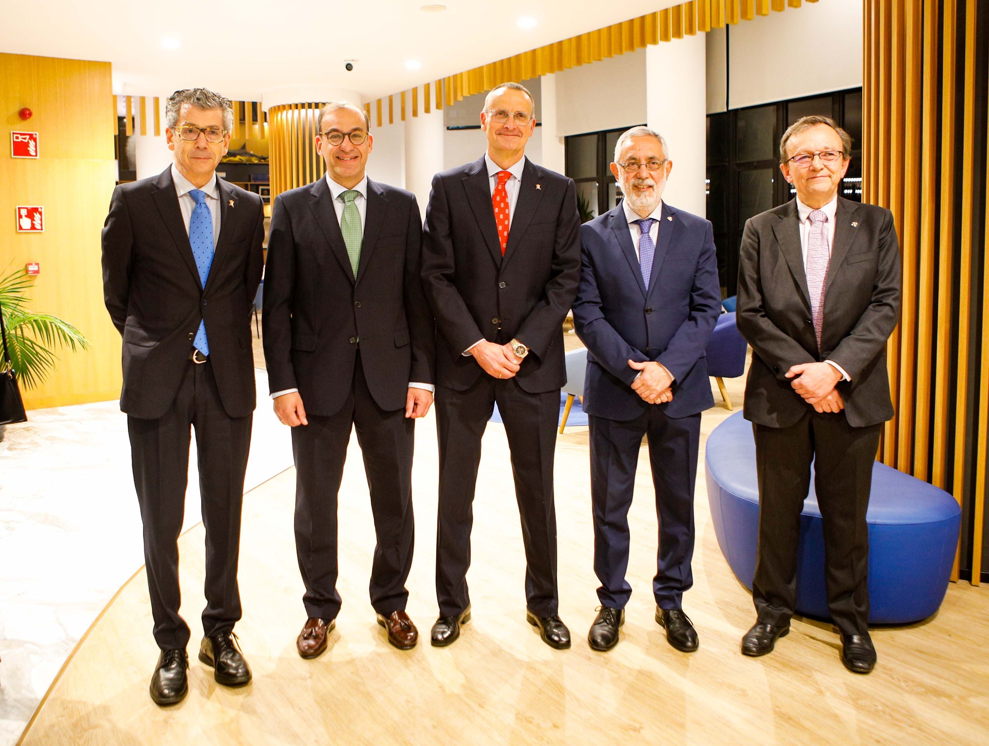 Cena de despedida del jefe del centro de formación de tropa número 1 Juan Martel Gómez.