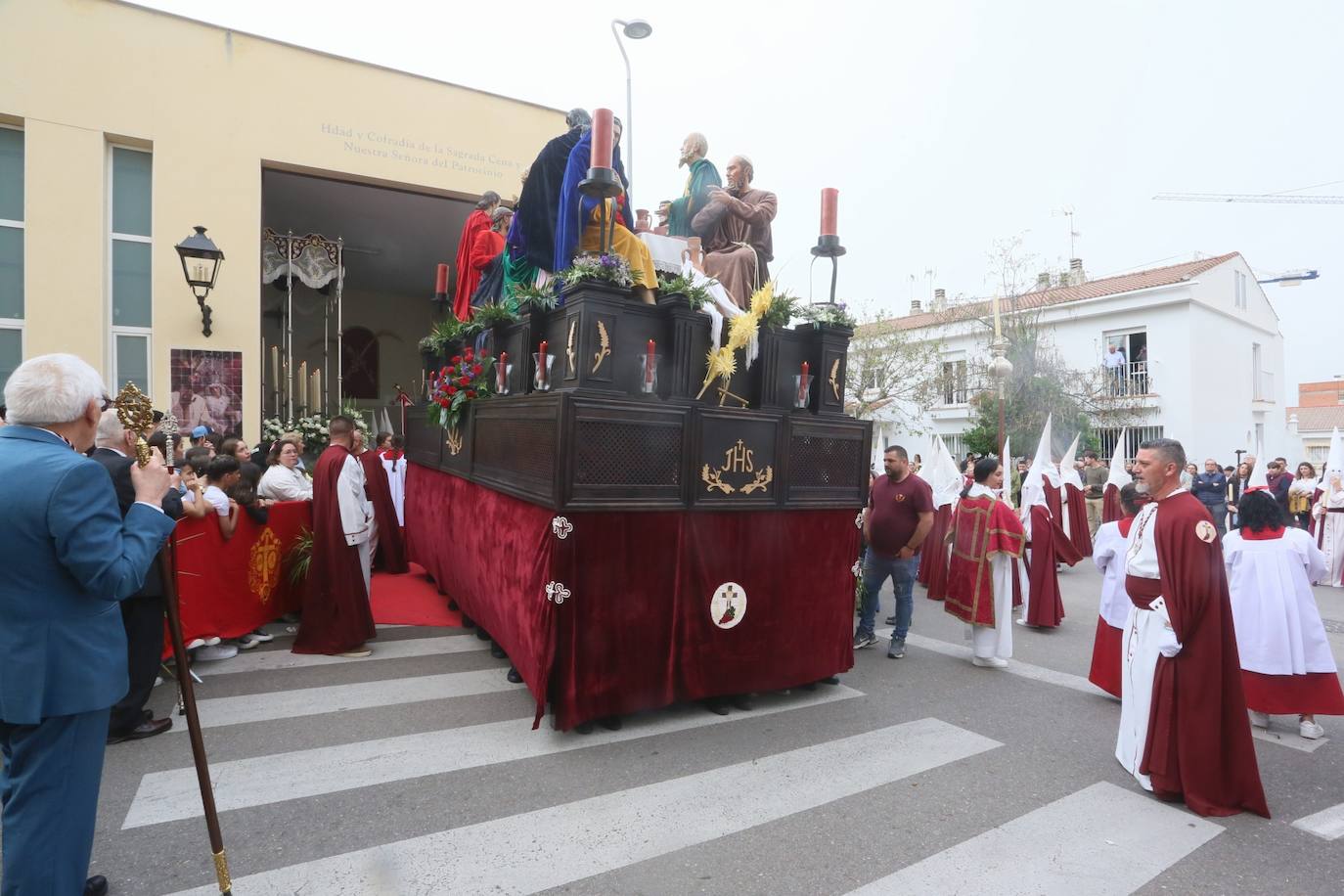 Procesión de la Sagrada Cena con Nuestra Señora del Patrocinio en Mérida