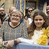 Imagen - «Vengo todos los años desde que soy pequeña. Me da mucha paz ver la procesión y me recuerda a mi infancia«