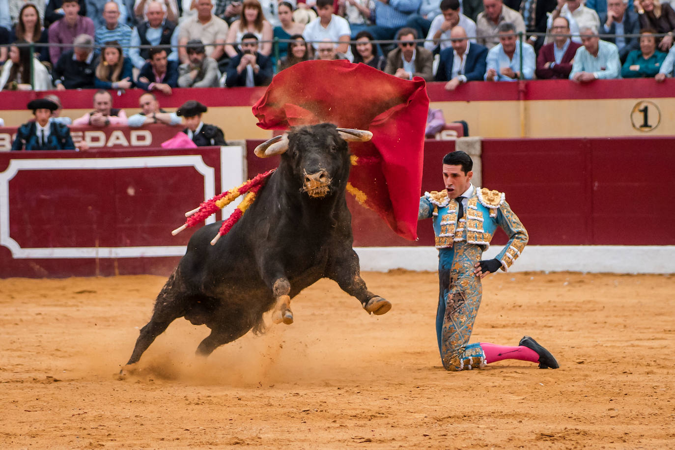 Las mejores imágenes de la corrida de Emilio de Justo, Talavante y Juan Ortega en Almendralejo (II)