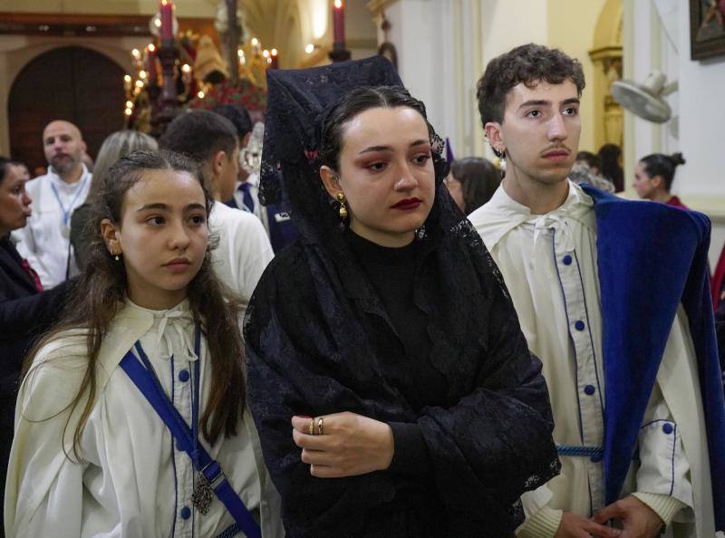 La Hermandad de Santo Domingo de Badajoz se quedó en el templo