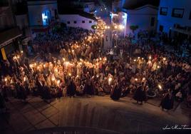 El centro convertido en una marea de antorchas.