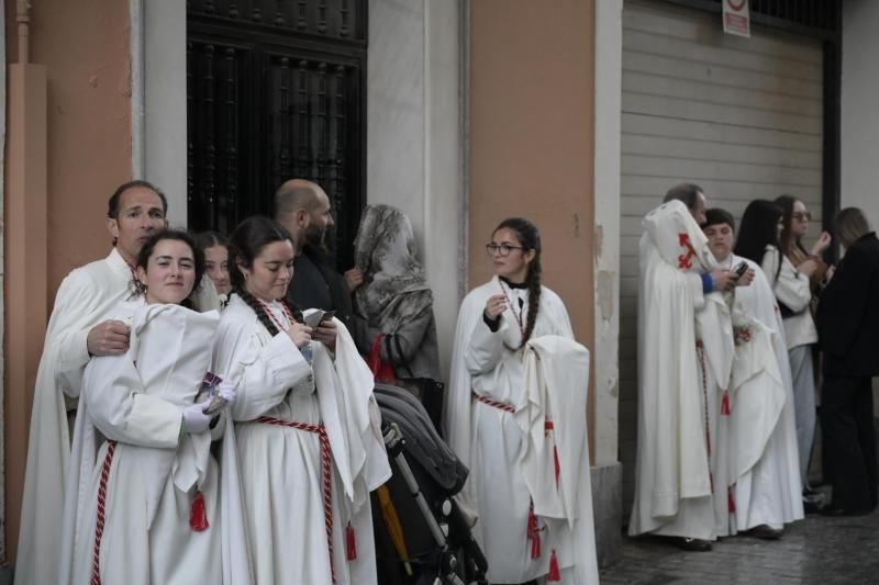 Suspensión del Santo Entierro en Badajoz. 