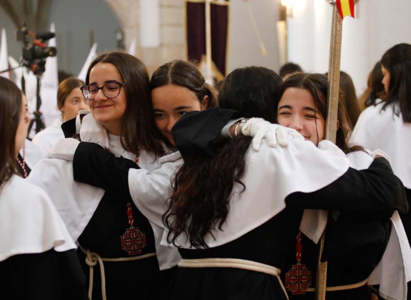 Cofradía del Vía Crucis y del Santísimo Cristo del Calvario (Estudiantes).