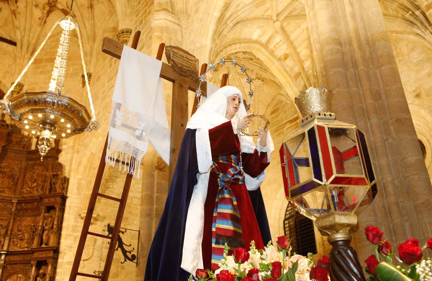 Sábado Santo de Cáceres, en imágenes