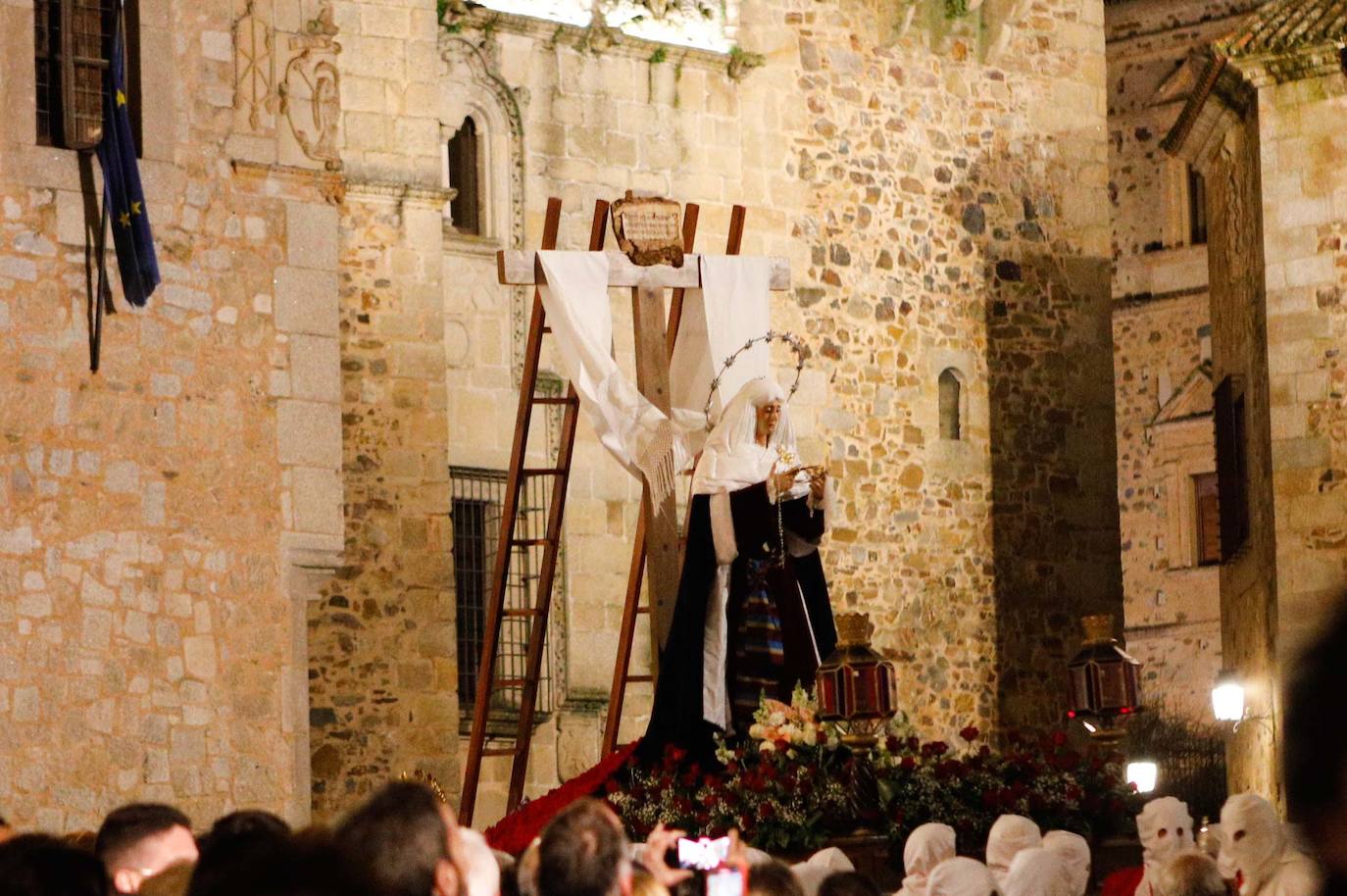 Sábado Santo de Cáceres, en imágenes