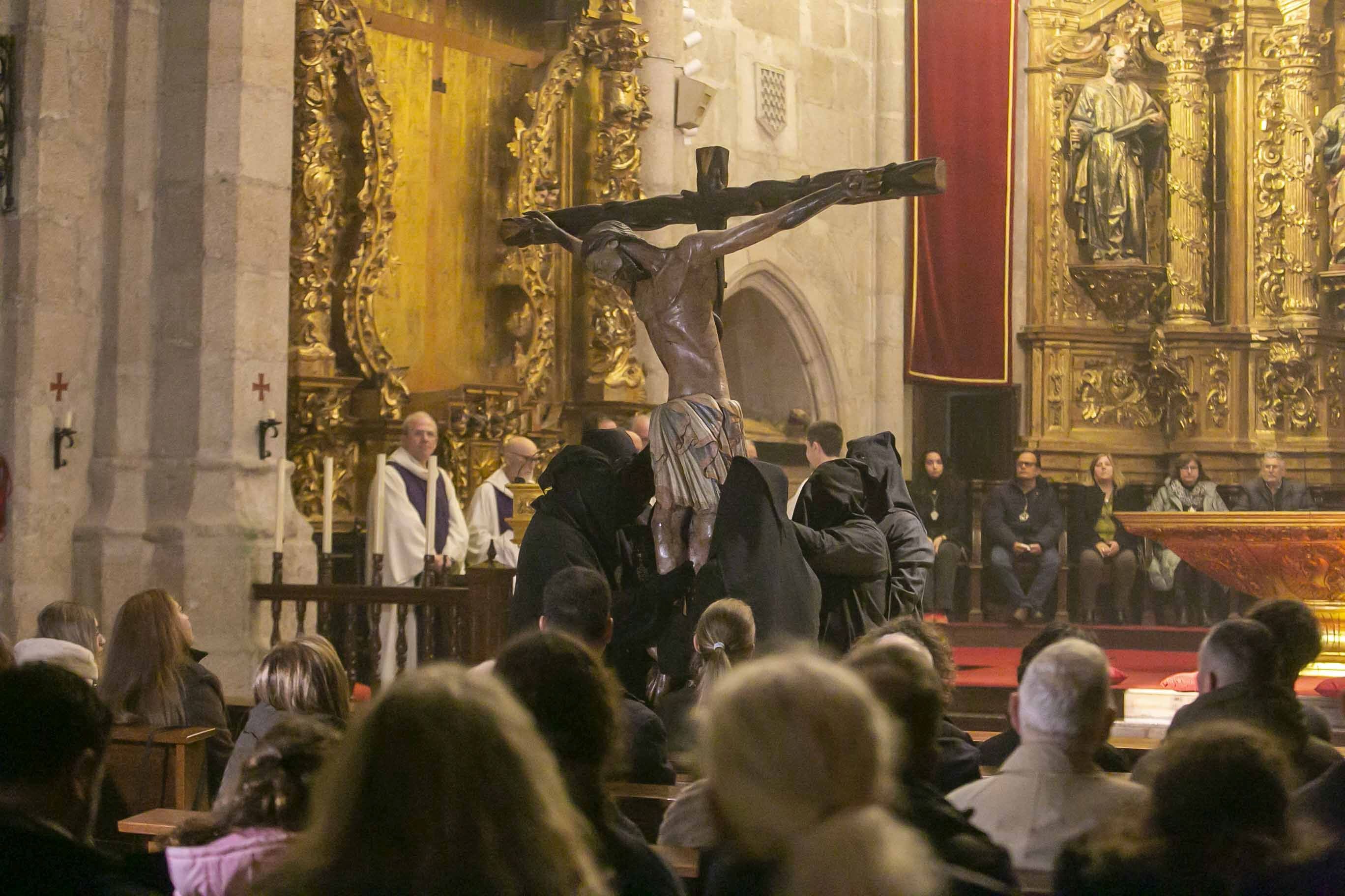 El viacrucis tuvo lugar en la Concatedral de Mérida. 