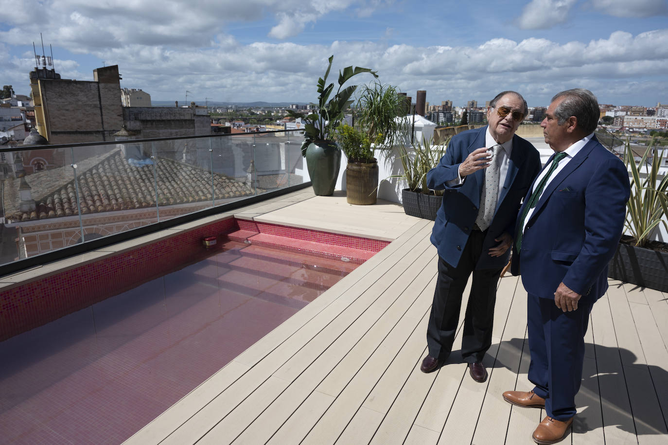 Fotos de la inauguración de las Tres Campanas