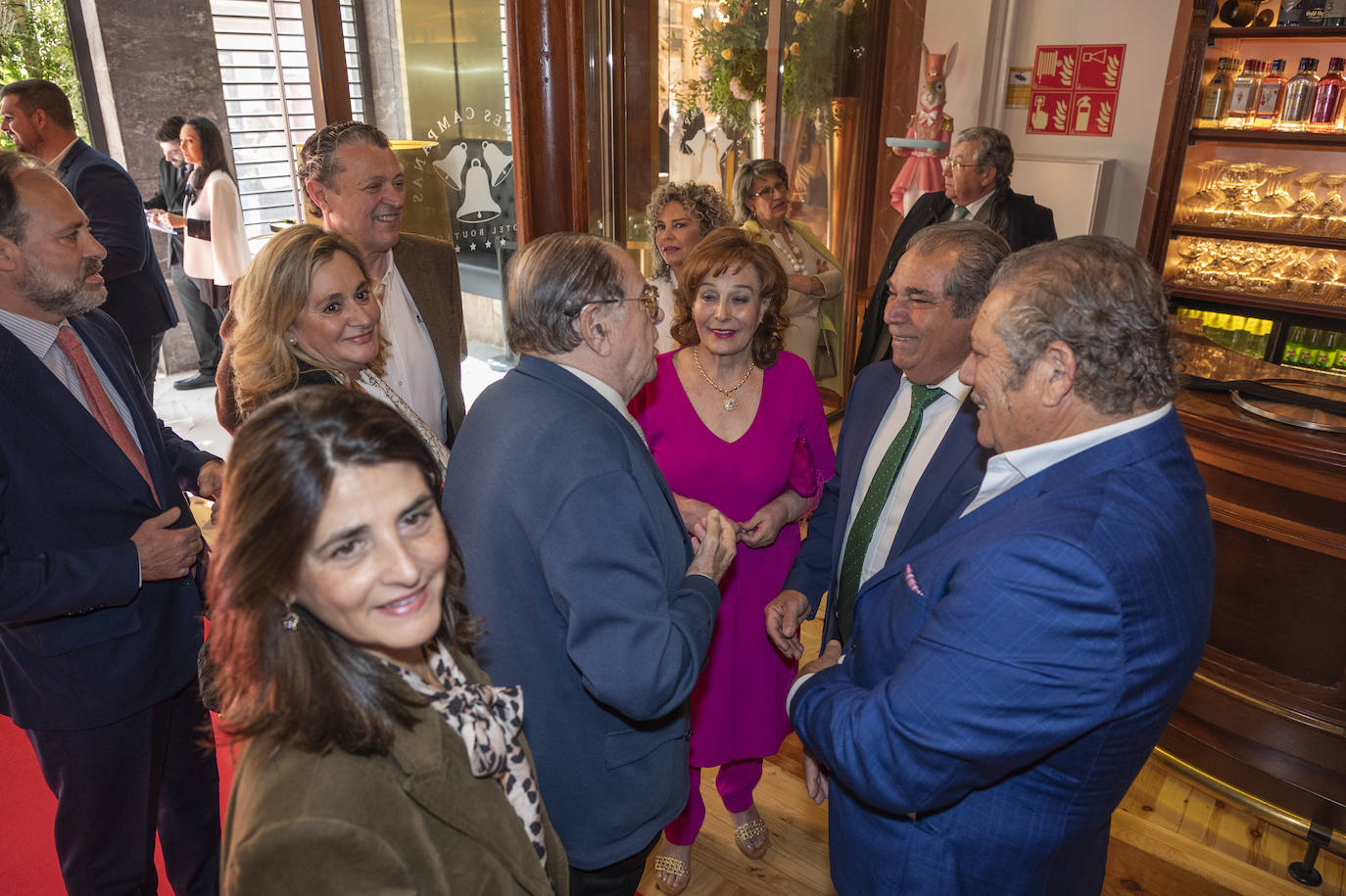 Fotos de la inauguración de las Tres Campanas