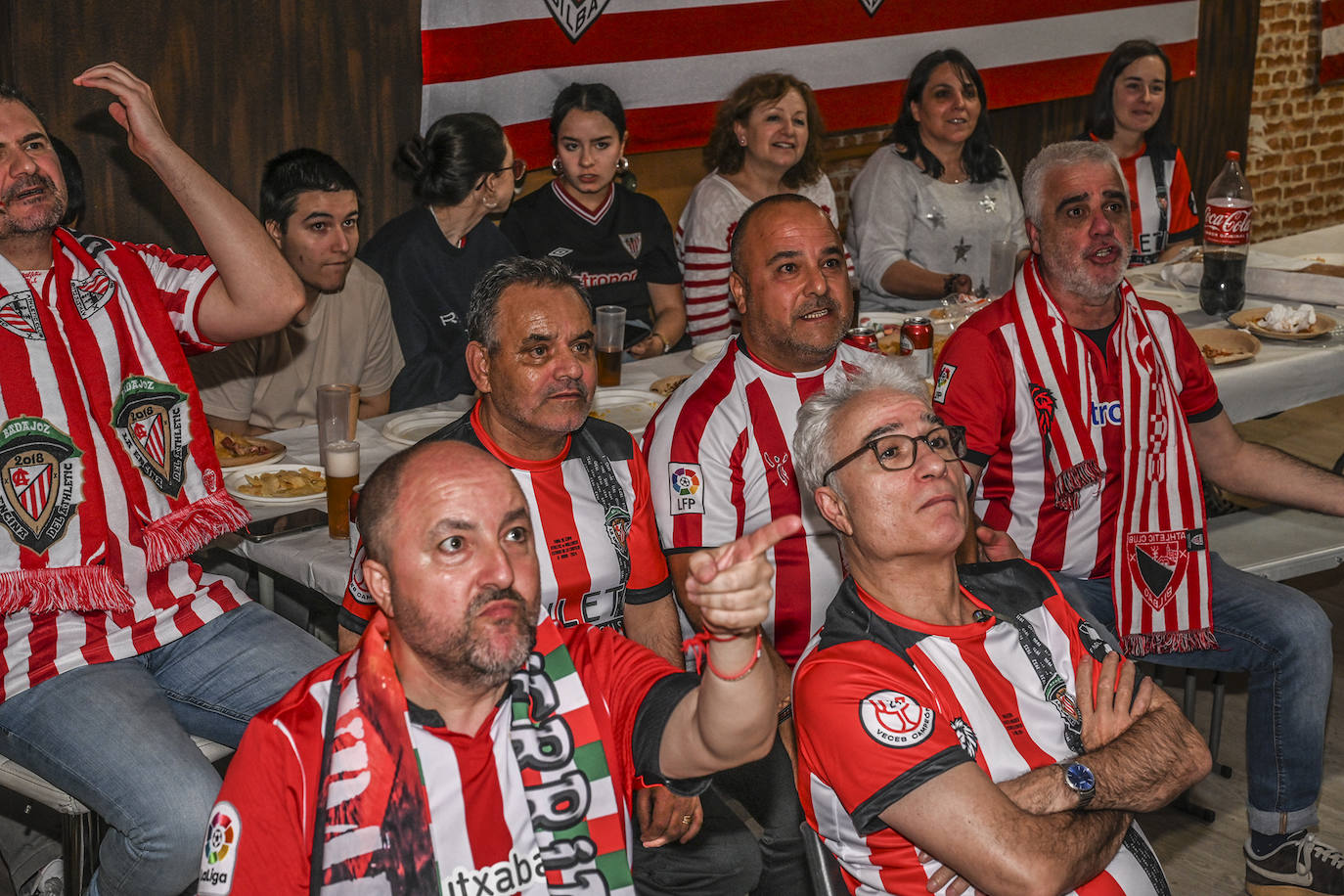 Así han vivido en Badajoz los hinchas del Athletic la final de la Copa del Rey