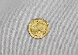 Imágenes (II) de las piezas arquelógicas recuperadas por la Guardia Civil