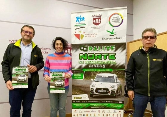 Miguel Ángel Valverde e Isabel Blanco durante la presentación del Rally Norte Histórico X.