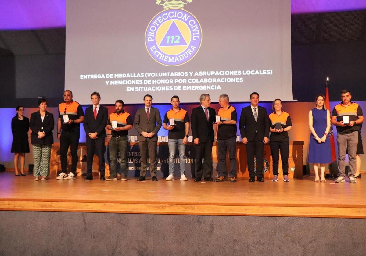 75 medallas y distinciones para reconocer la labor de los voluntarios extremeños