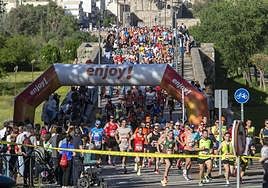 Las mejores imágenes de la Media Maratón de Mérida (I)