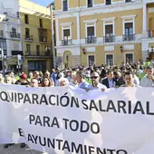 Concentración de trabajadores municipales en junio de 2022.