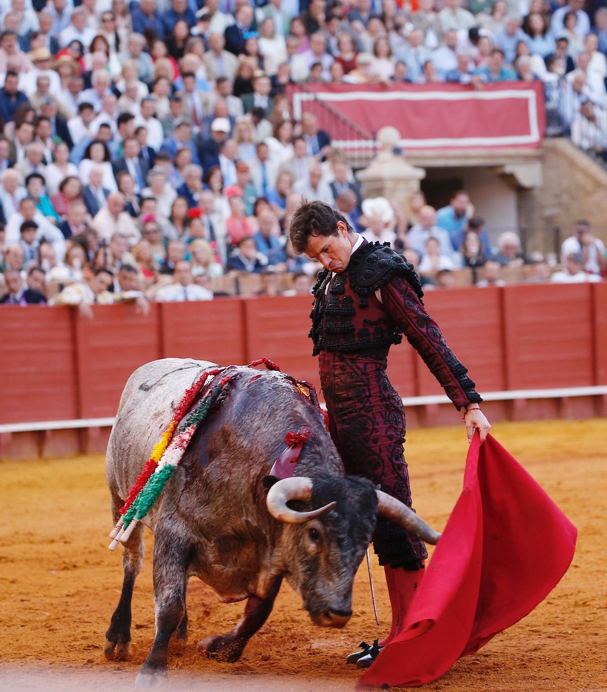 Emilio de Justo, triunfador de la tarde en Sevilla