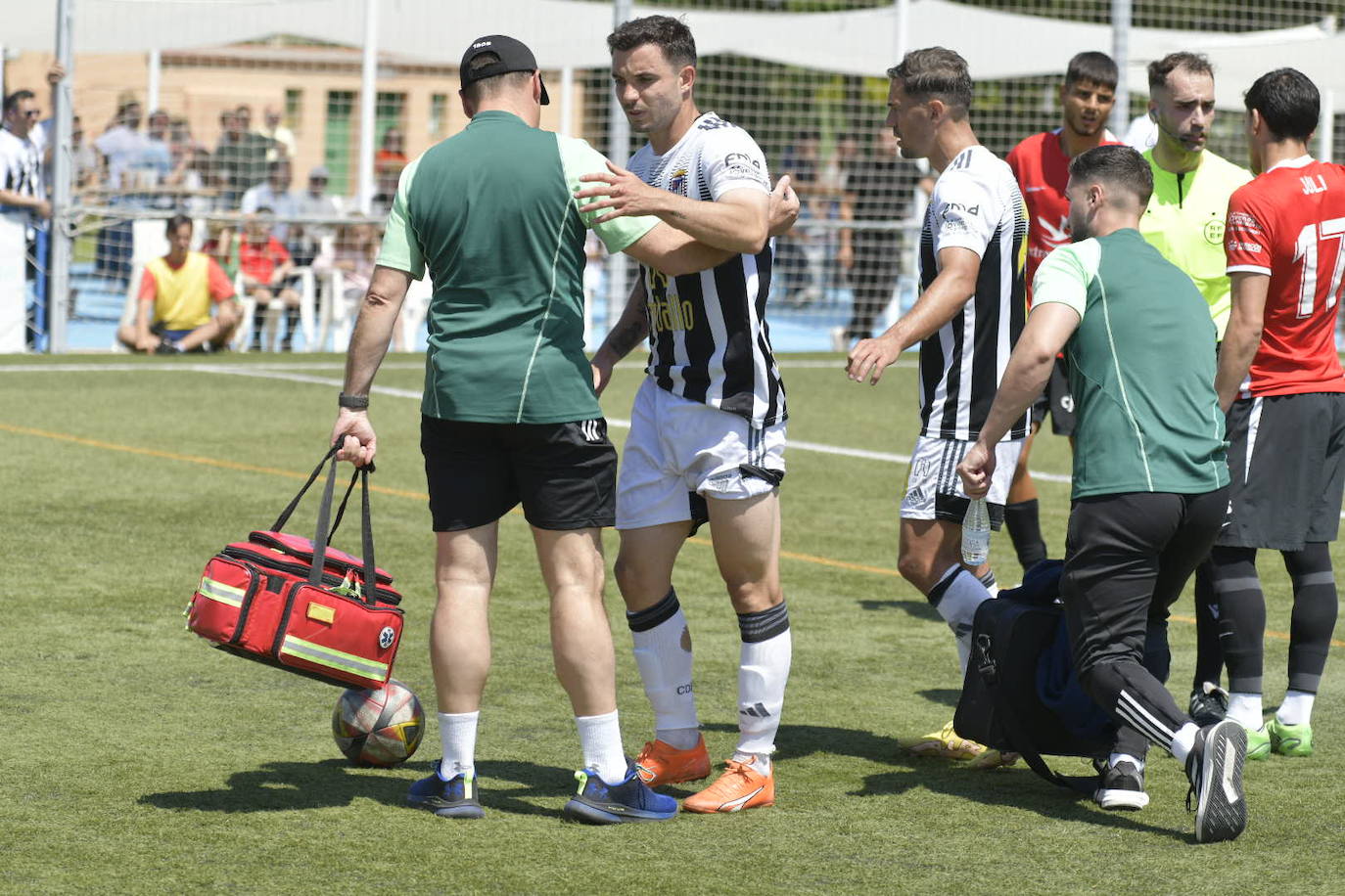 Las mejores imágenes del Montijo-Badajoz (1-2)