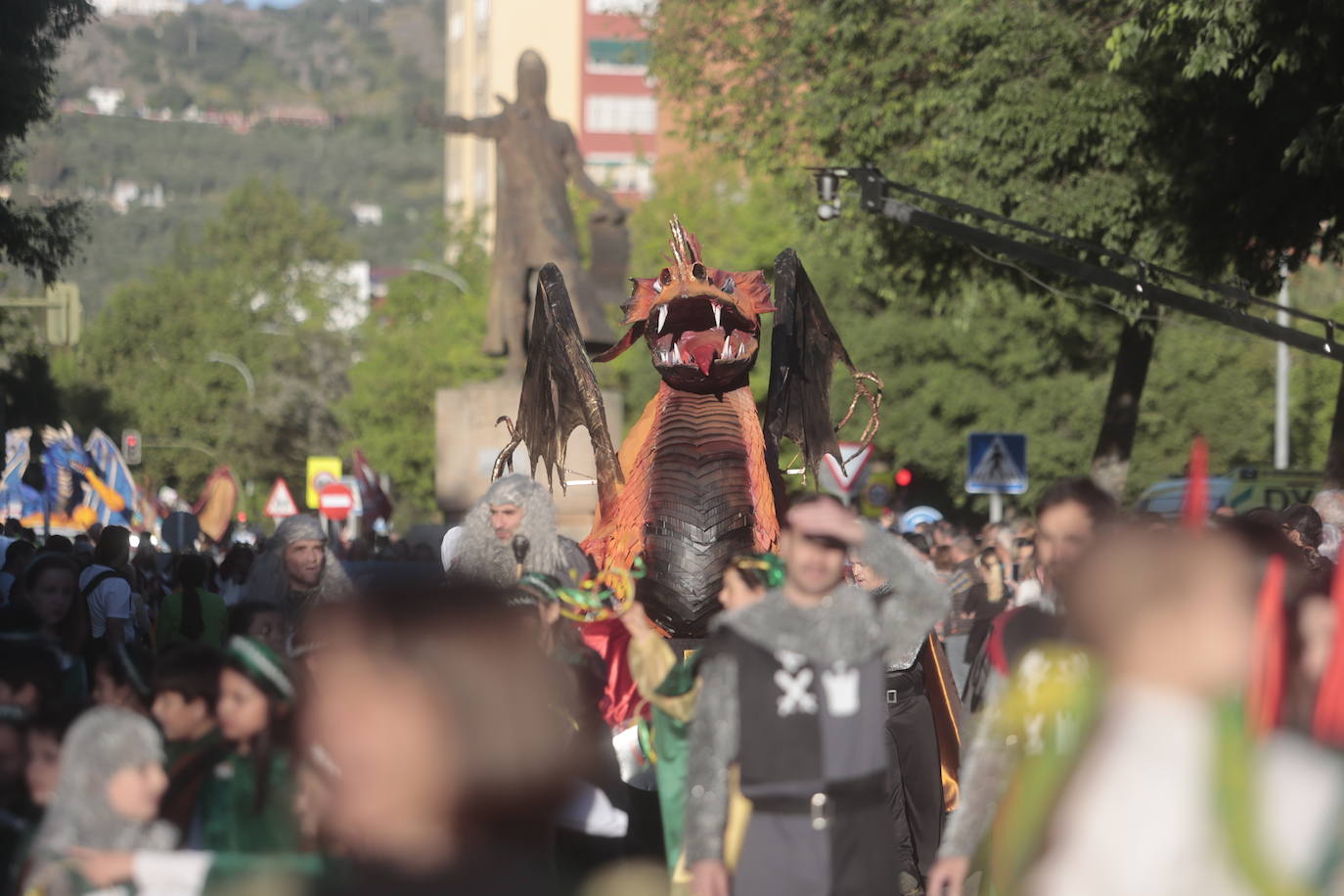 Imágenes del desfile de San Jorge en Cáceres