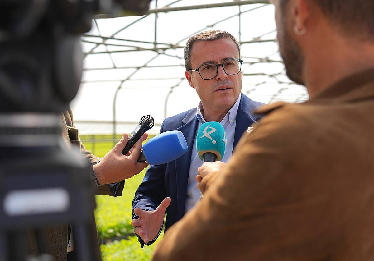 Miguel Ángel Gallardo.