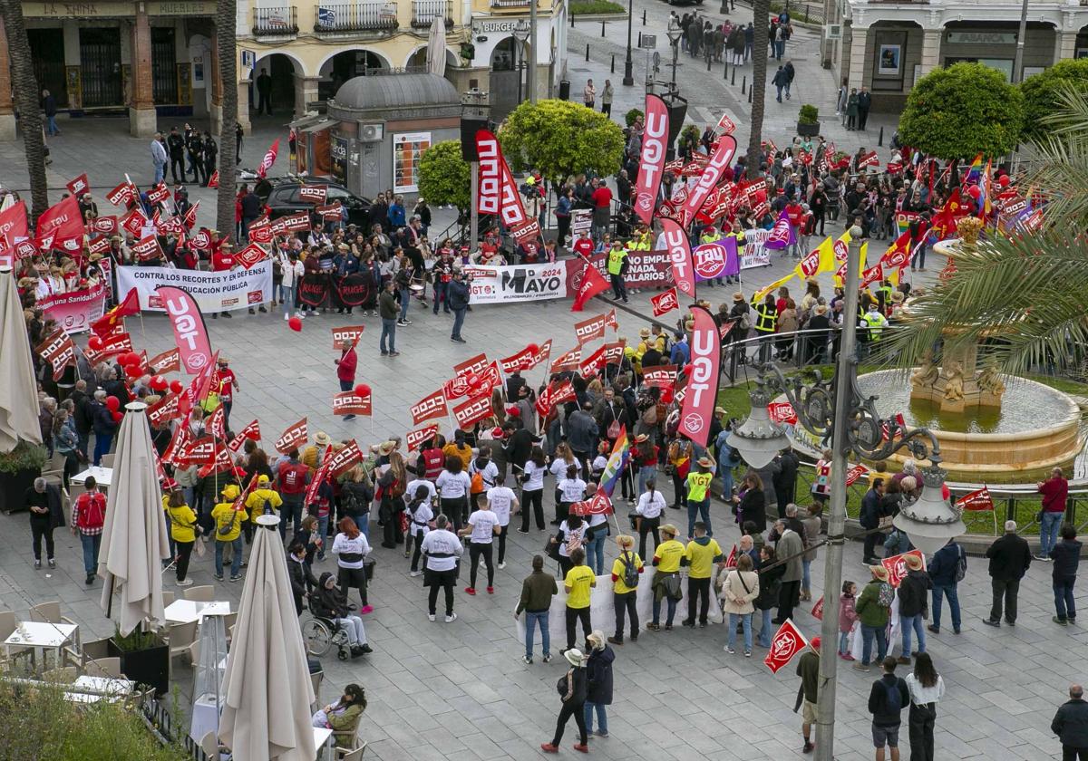 Fotos de la concentración en Mérida por el Primero Mayo