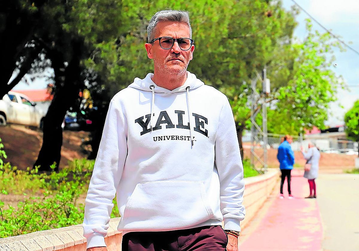 Juan Francisco Cuevas reside en un pueblo de Extremadura tras marcharse de Mojados (Valladolid).