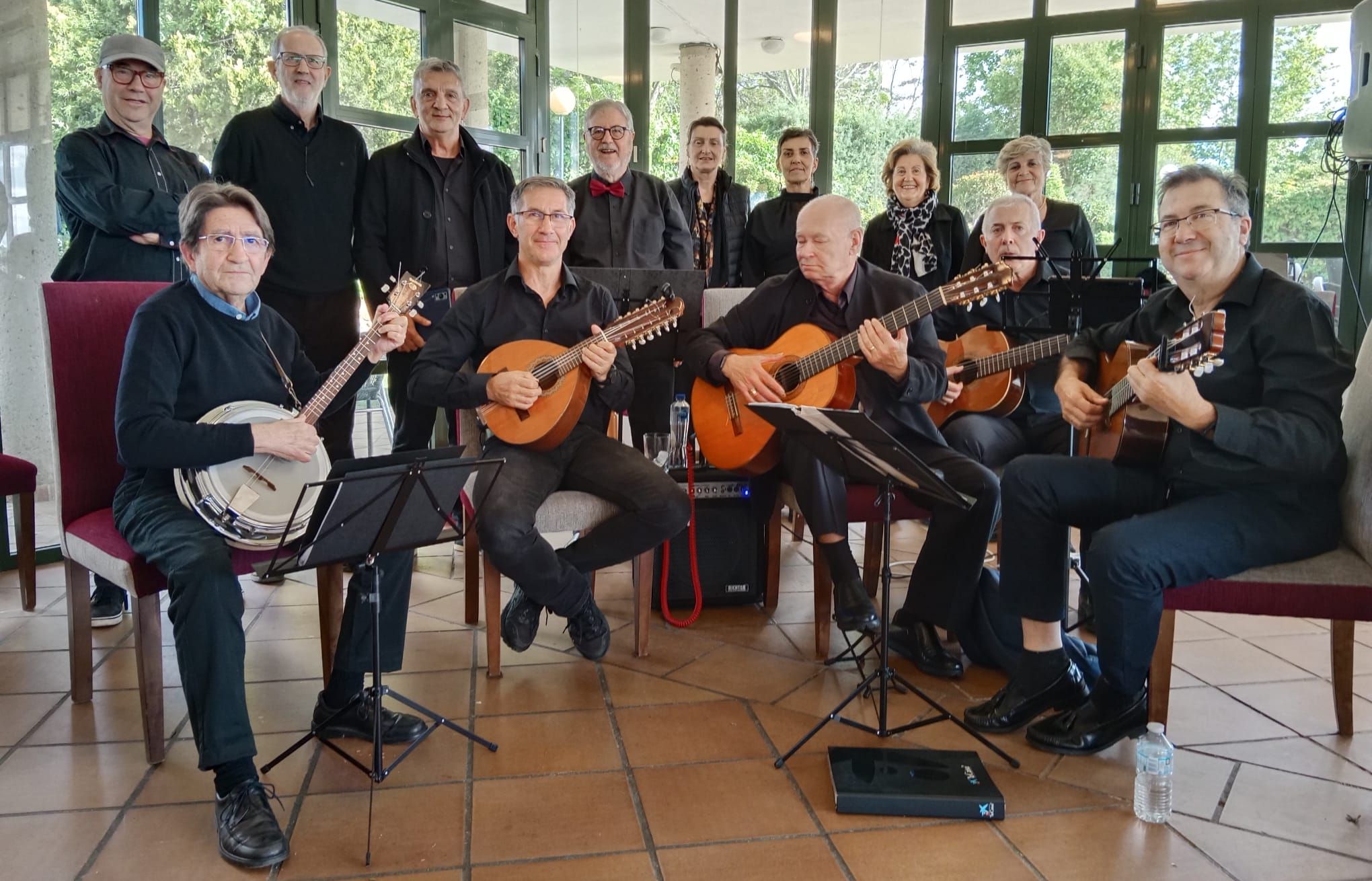 Grupo de música del Ateneo en el Norba Club.