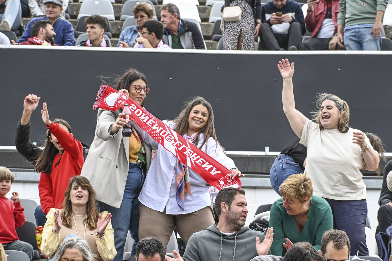 Badajoz y Llerenense se despiden de la Segunda RFEF en el Nuevo Vivero
