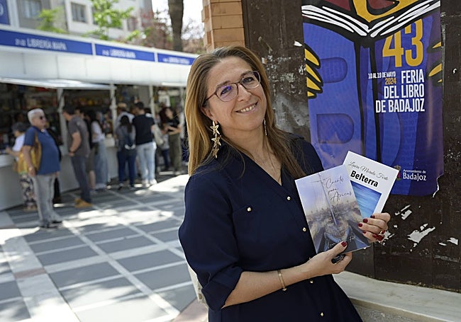 La pacense Laura Morala ha presentado este sábado 'Cuentos para Africus' (Editamás).