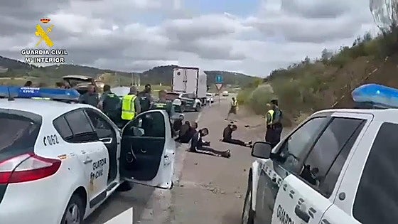 Cuatro atracadores «acorralados» en la A-66 después de tres robos en pueblos cacereños