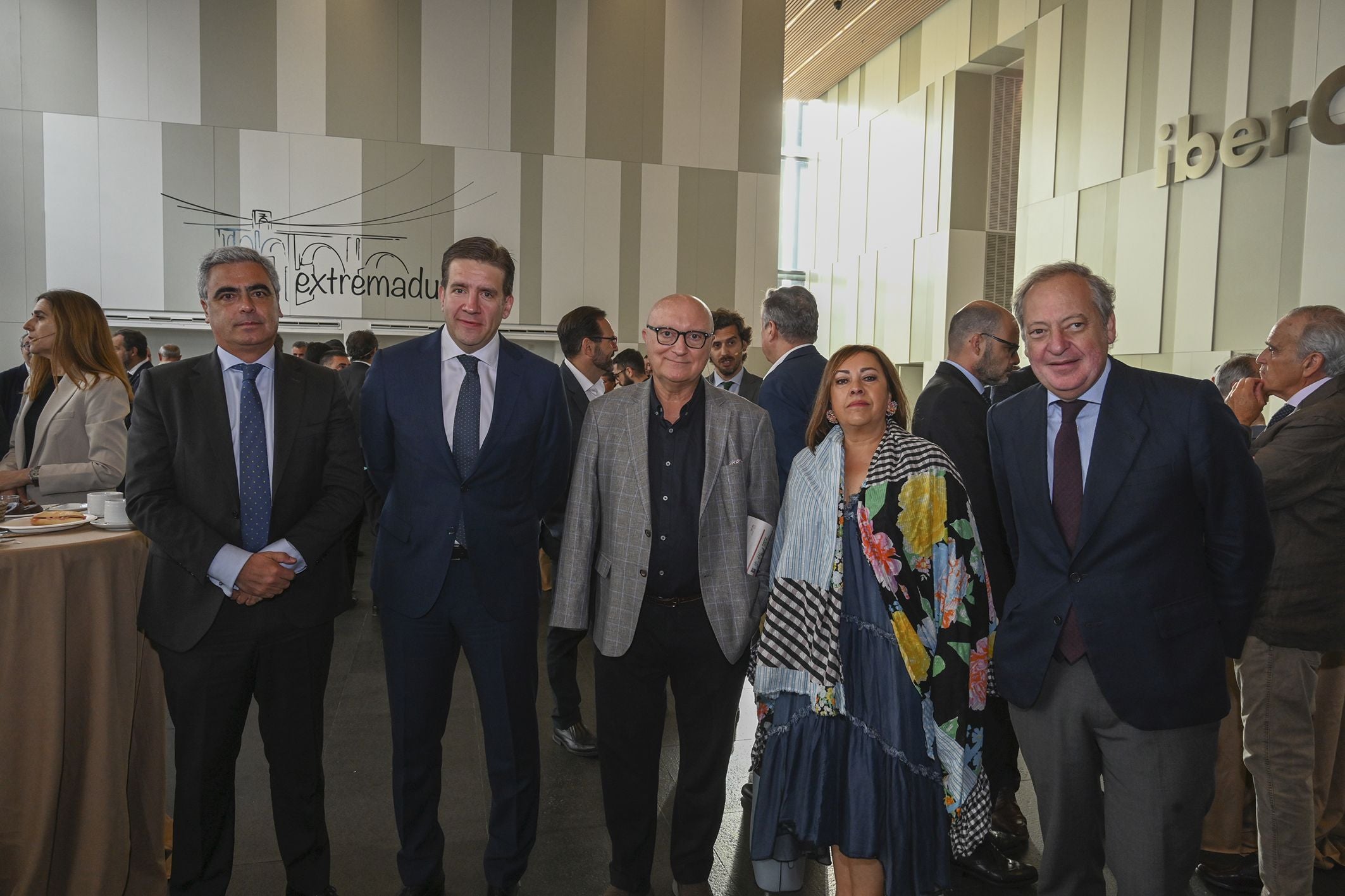 José Luis López, Roberto Ledesma, J. R. Alonso de la Torre, Mar Domínguez y Álvaro Rodríguez Guitart.