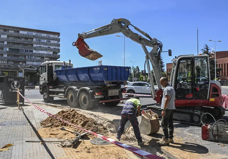 El Ayuntamiento de Badajoz pretende reducir un 40% las pérdidas de la red de agua