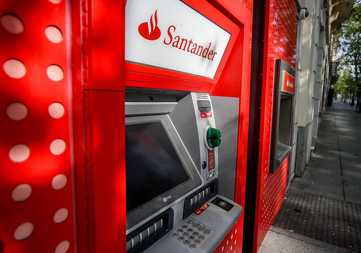 OCU advierte de un ciberataque al Banco Santander: qué hacer
