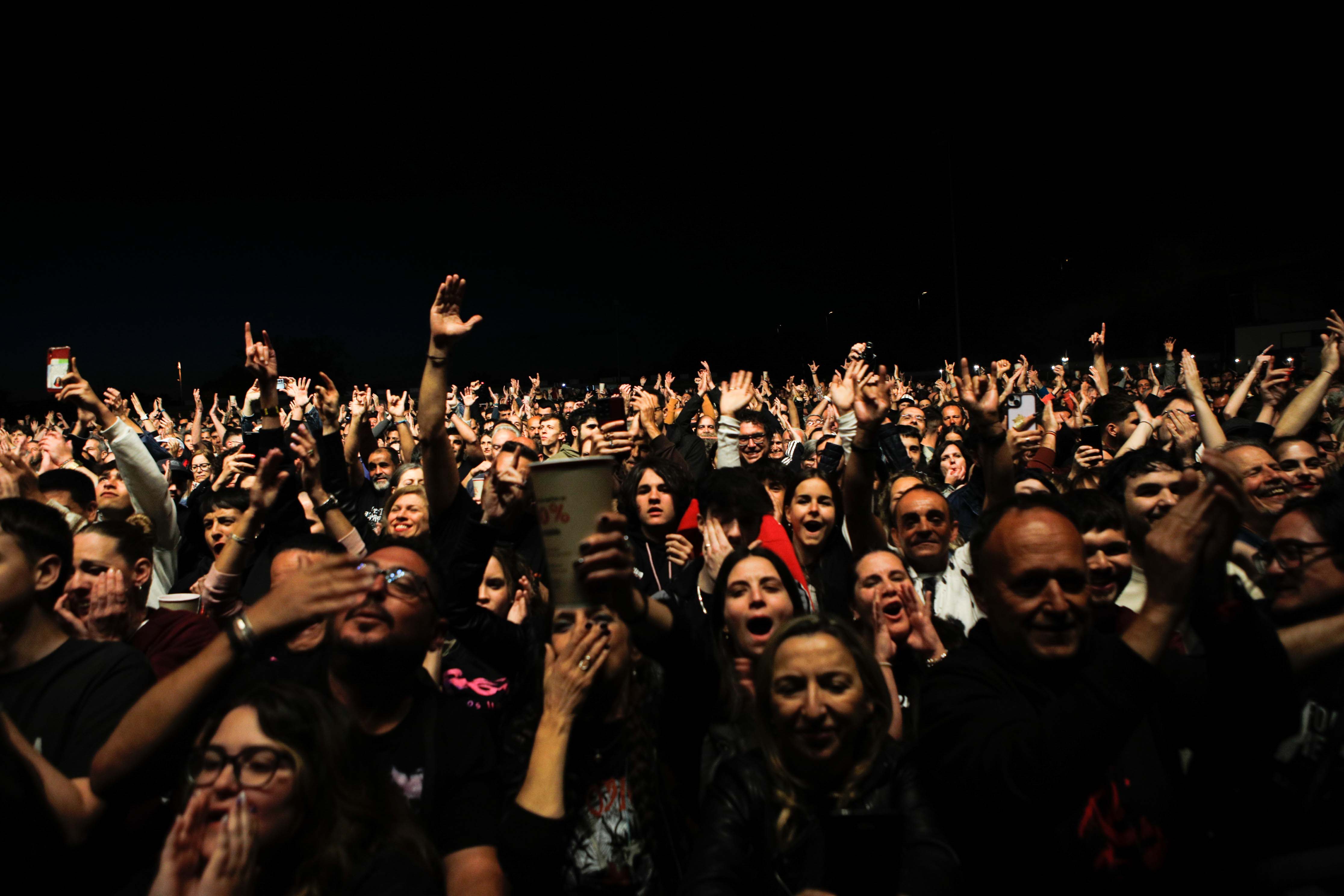 Las mejores imágenes del concierto de Los Robe en Cáceres (I)