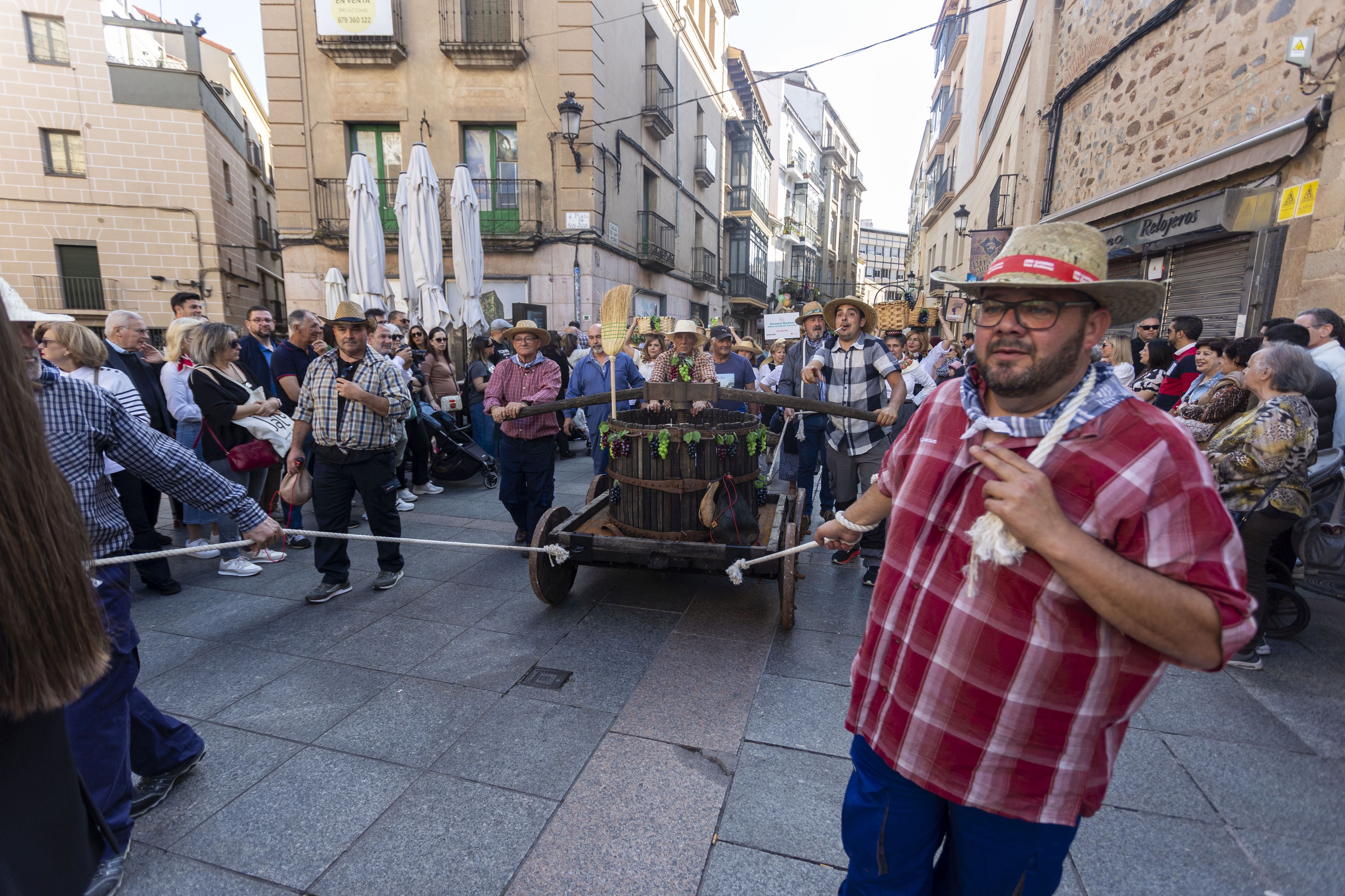 El desfile de Jato, en imágenes