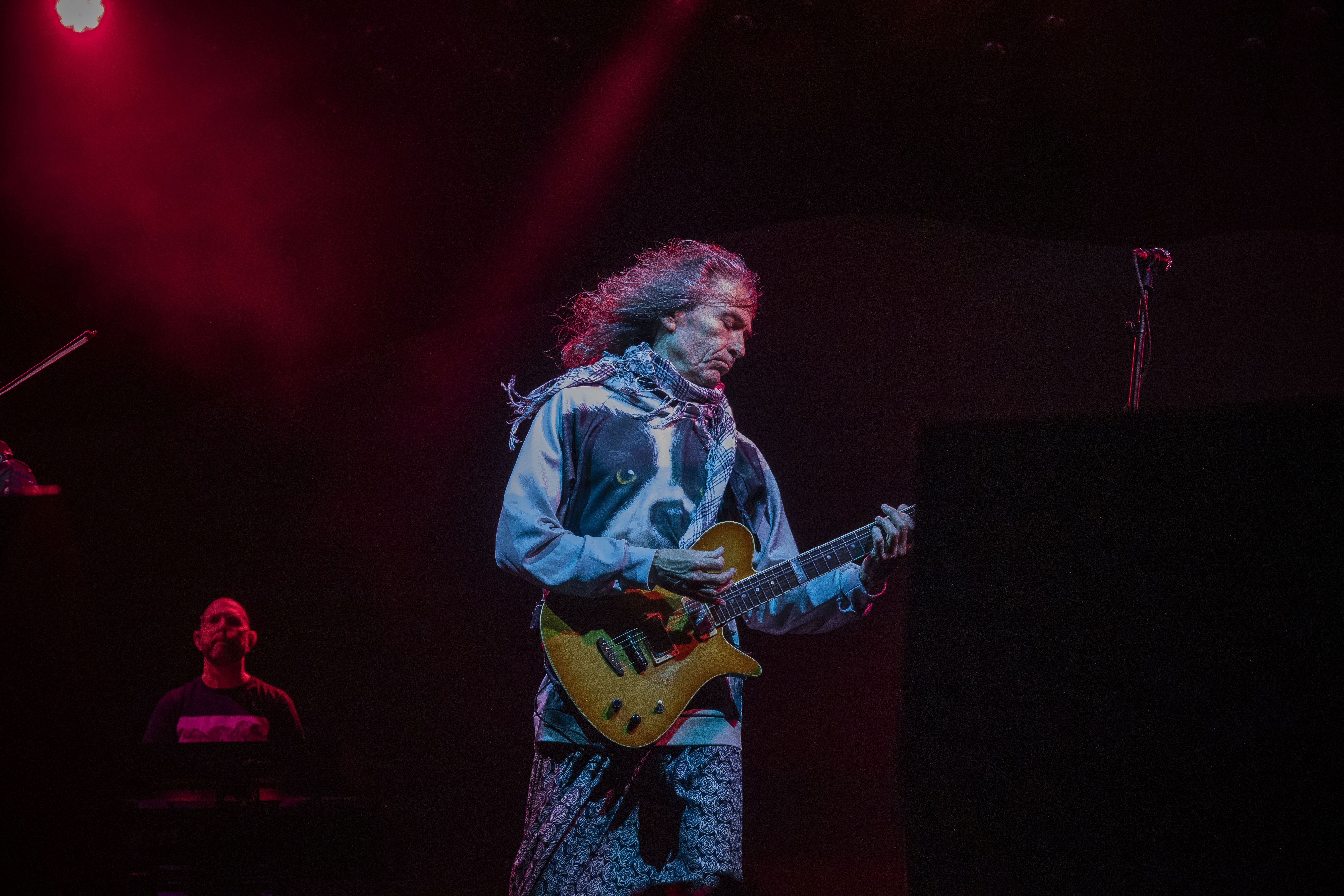 Así se vivió el segundo concierto de Robe en Cáceres (II)