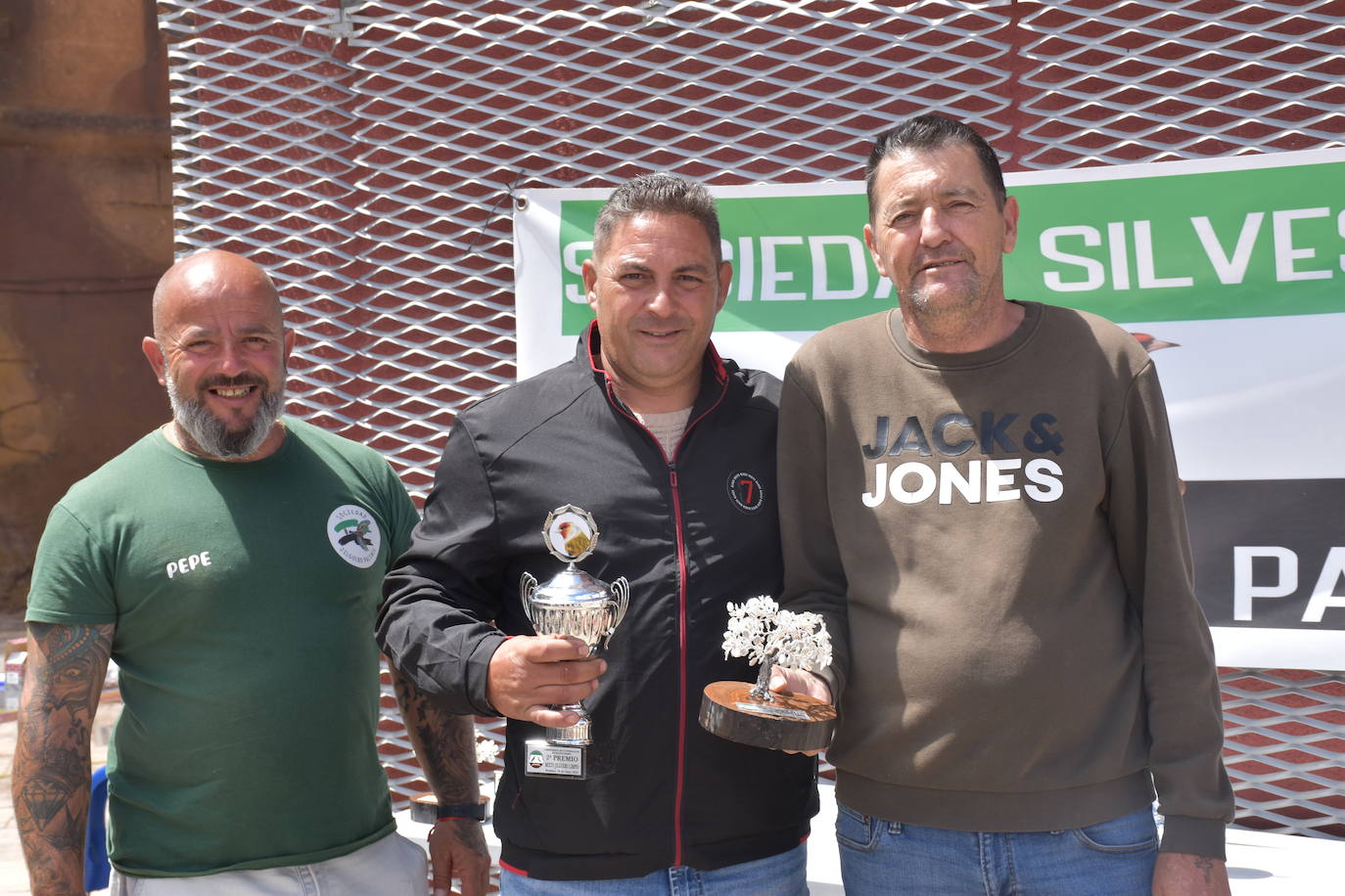 Imagen secundaria 2 - Badajoz acoge el XIII Campeonato de Extremadura de Silvestrismo