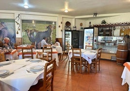 Comedor tradicional del restaurante O Leilão, en Montemor-o-Novo.