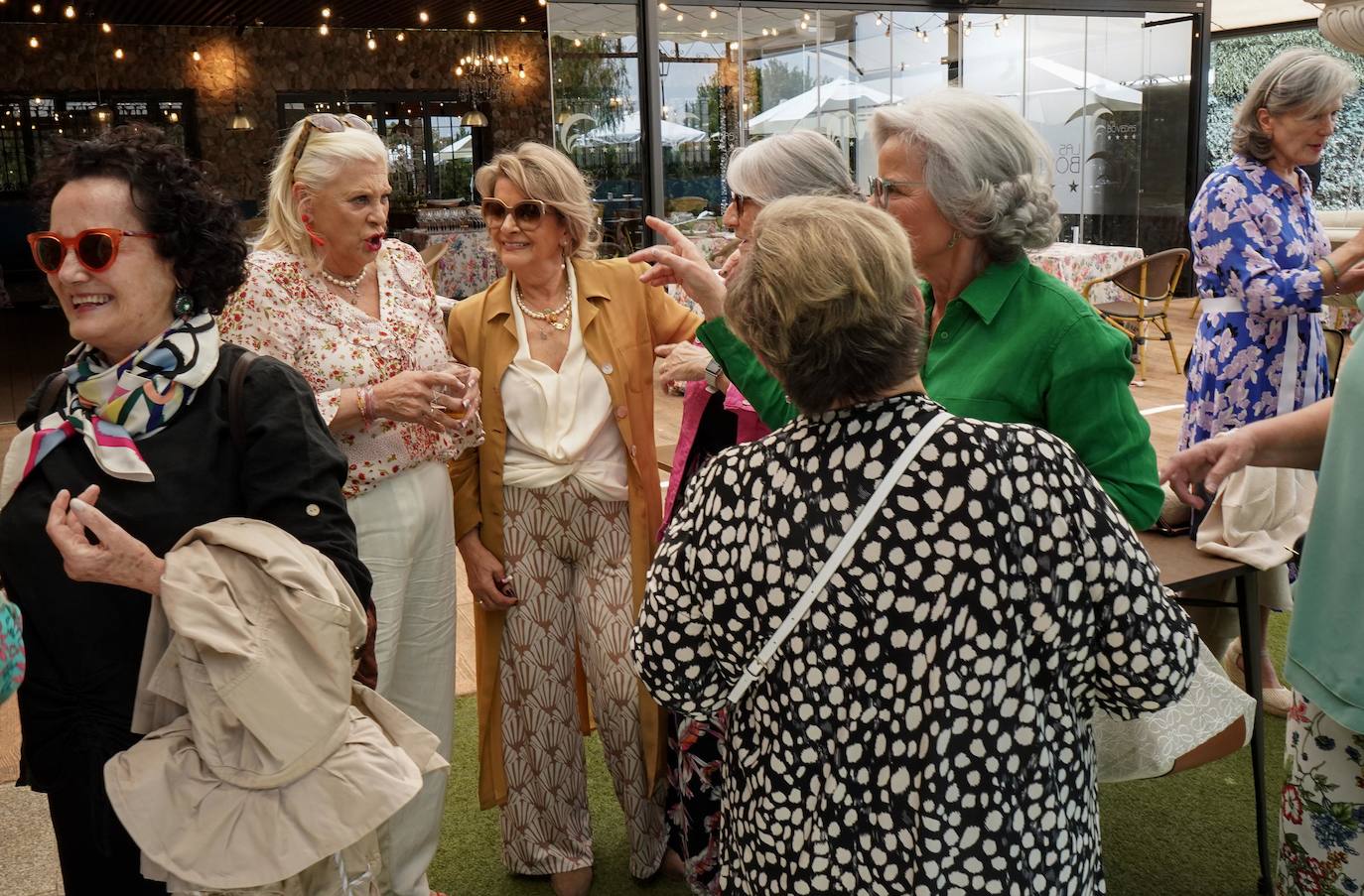 Imágenes del reencuentro de las chicas de la Cruz Roja 57 años después