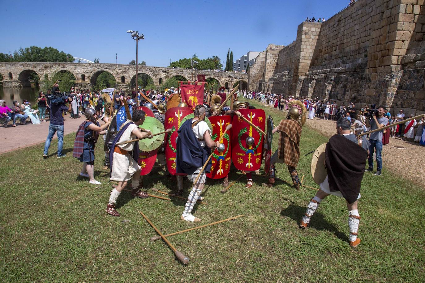 Las mejores imágenes de las actividades de gladiatura de este jueves (II)