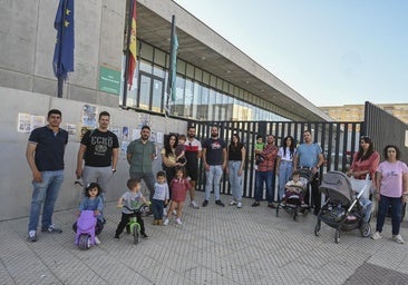 Una decena de niños se queda fuera del único colegio de Cerro Gordo, en Badajoz