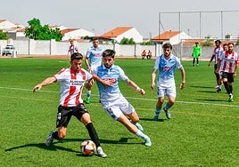 Azuaga y Coria parten con ventaja al jugar en sus campos.