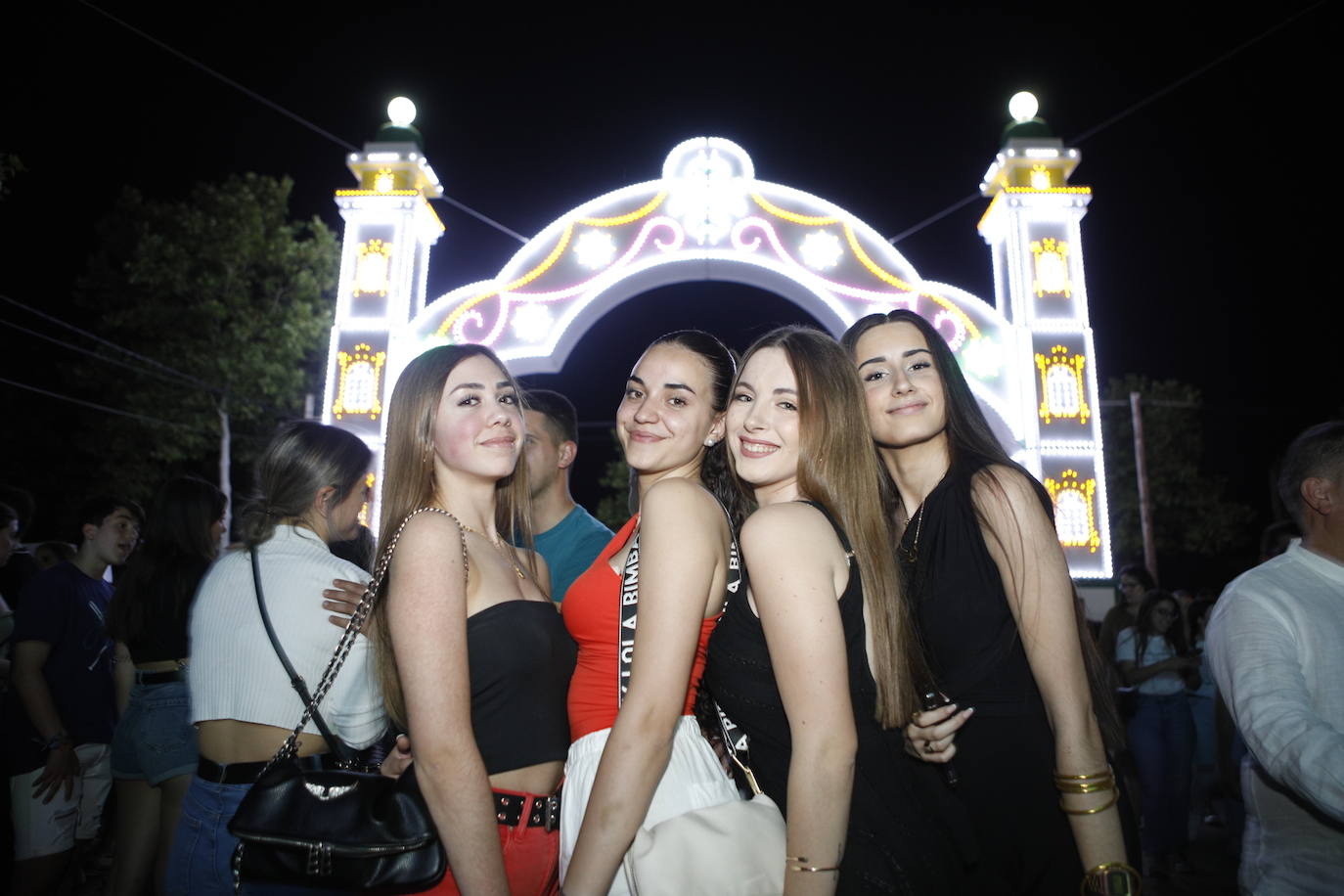 Las mejores imágenes del encendido de luces de la Feria de San Fernando